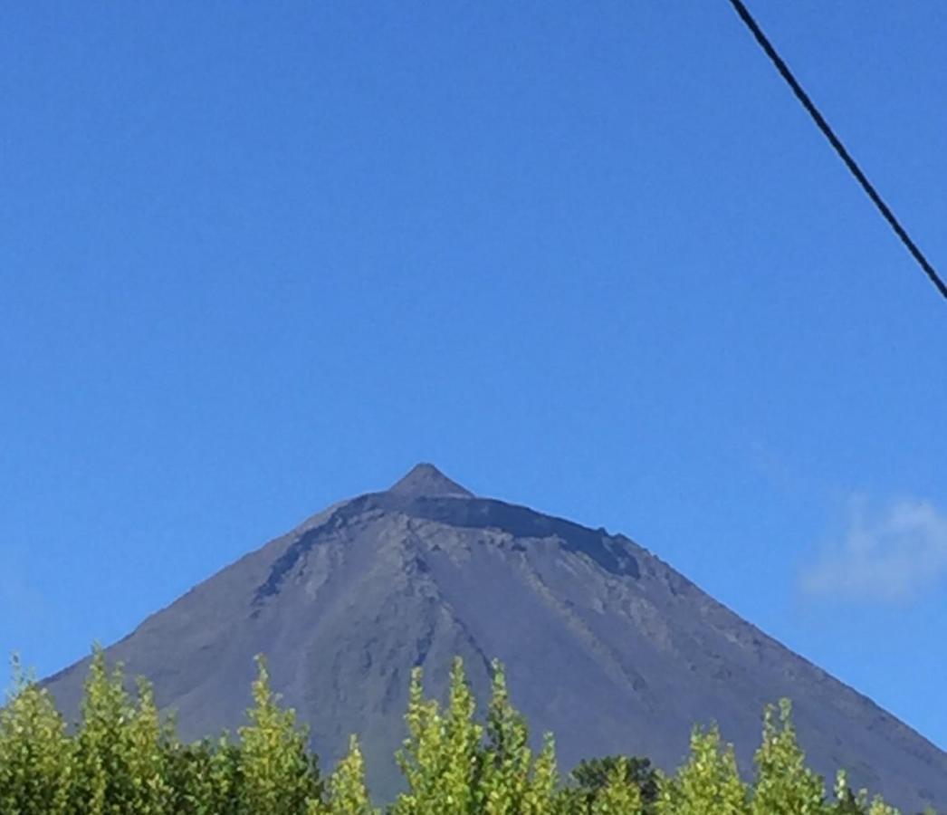 Azores Black Mountain House, Estudio E T2 Ilha Do Pico Apartment