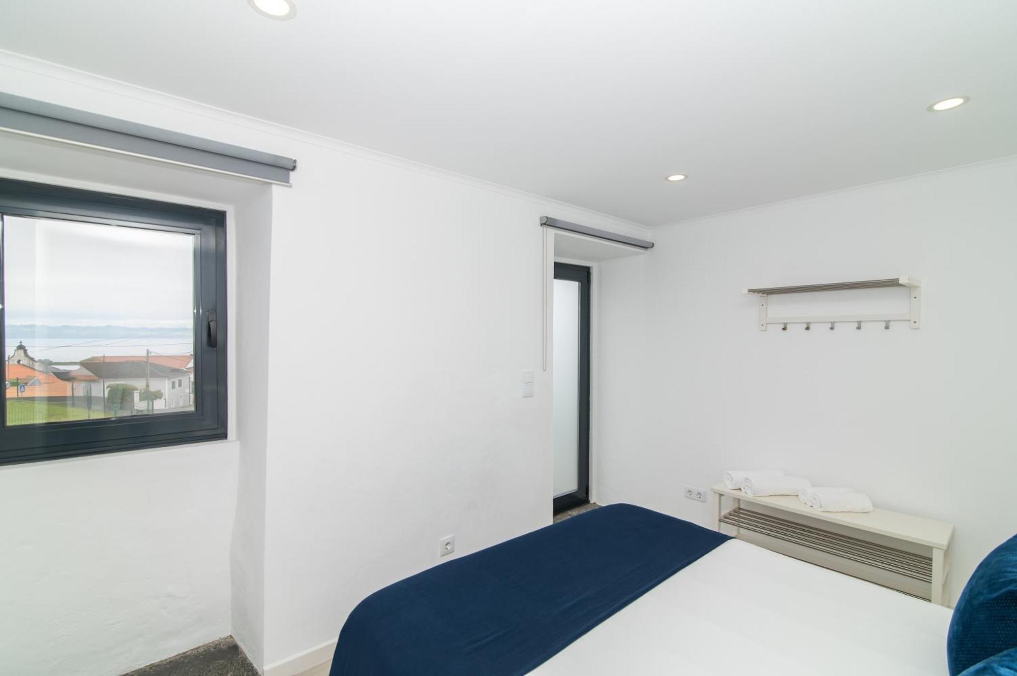 Azores Black Mountain House, Estudio E T2 Ilha Do Pico Apartment