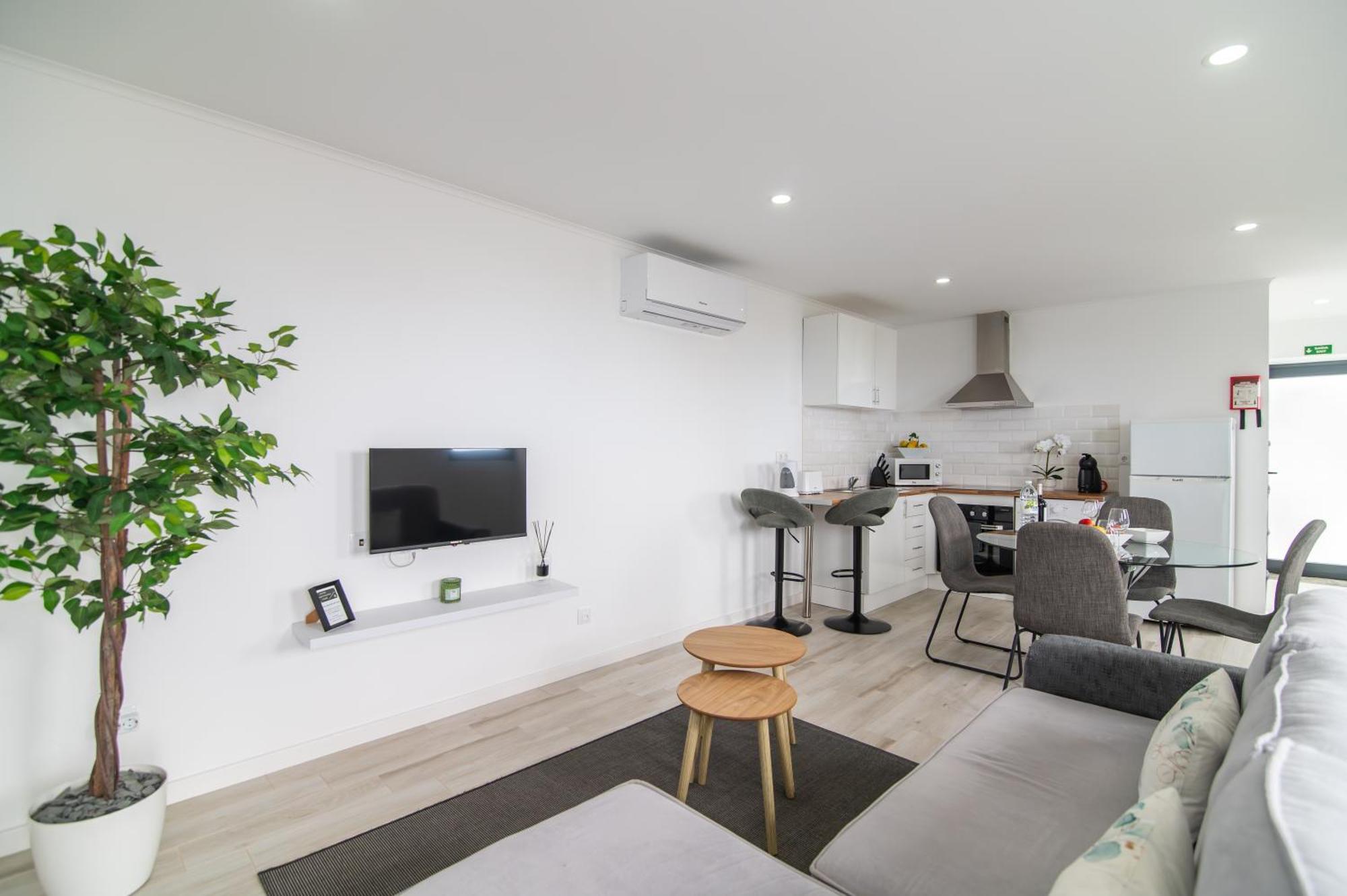Azores Black Mountain House, Estudio E T2 Ilha Do Pico Apartment *