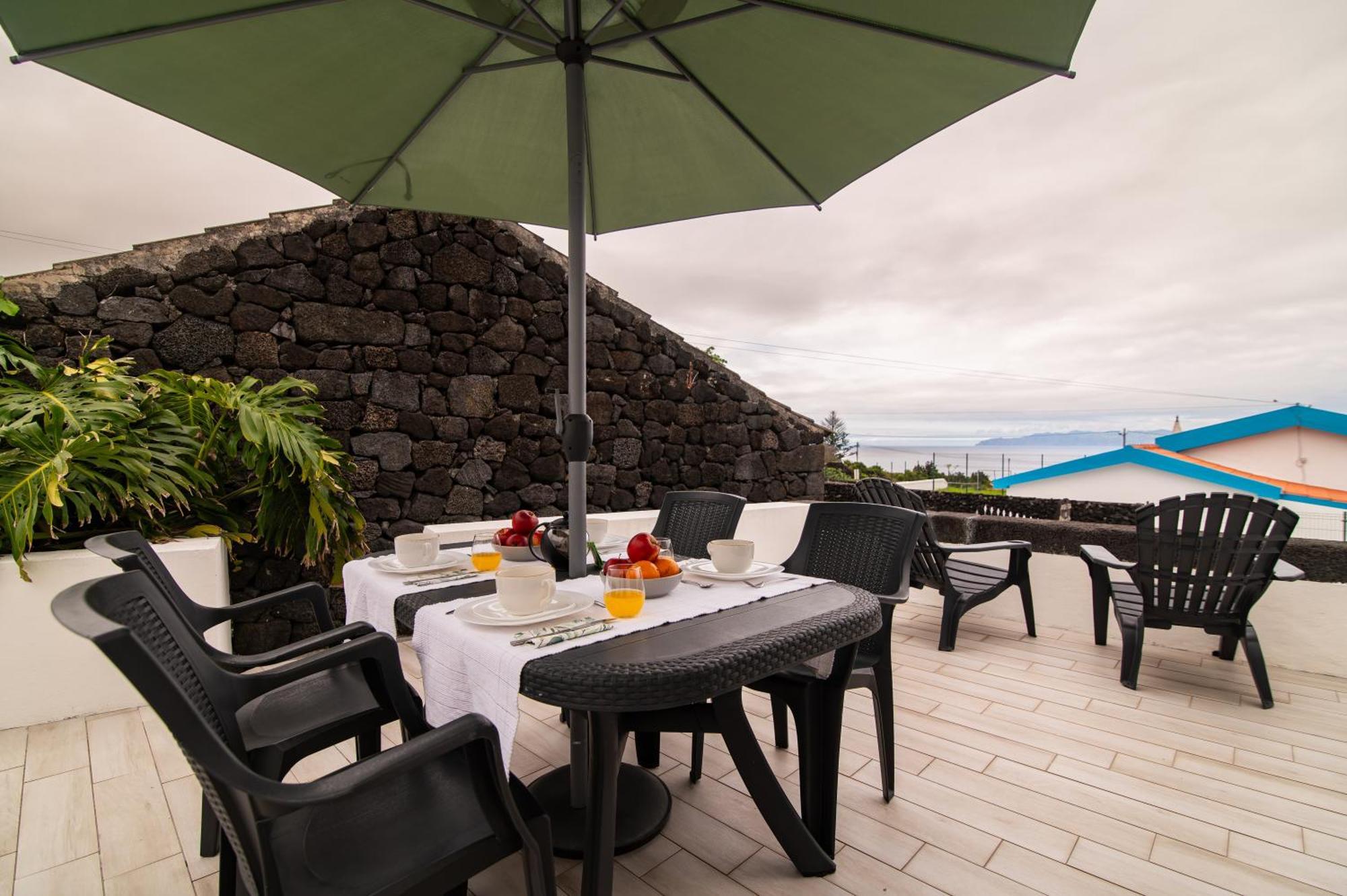 Azores Black Mountain House, Estudio E T2 Ilha Do Pico * Sao Roque do Pico